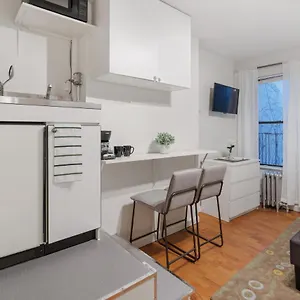 Apartment Elevate At Times Square